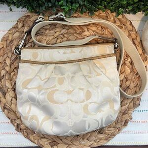 Coach Signature Ashley Cream and Tan Crossbody | Shoulder Bag | Adj Strap | EUC